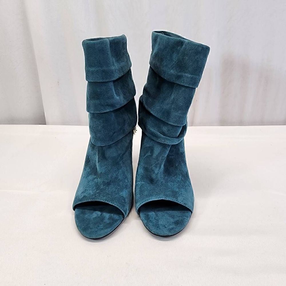 GUESS Adilee Teal Chain Pleated Peep Toe Stiletto Leather Booties Aize 9.5 M
